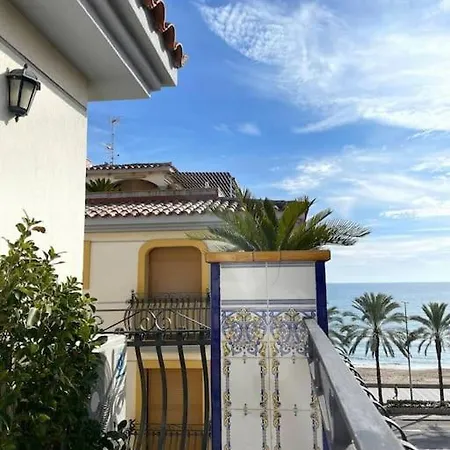 Cal Salmare Seafront Apartment With Rooftop Terrace And Pool Calafell Exterior foto