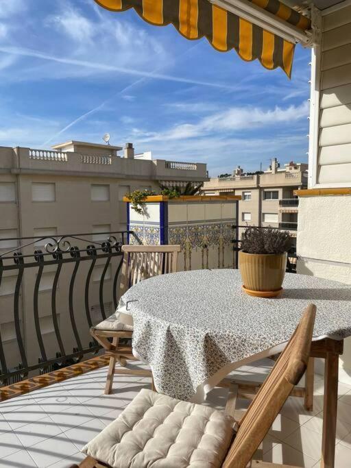 Cal Salmare Seafront With Rooftop Terrace And Pool Apartment *
