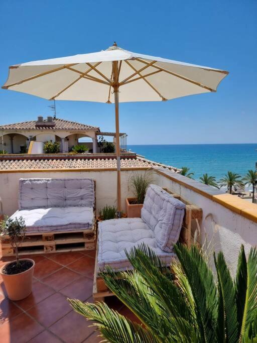 Apartment Cal Salmare Seafront With Rooftop Terrace And Pool