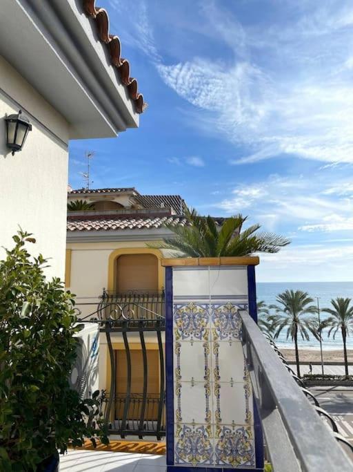 Apartment Cal Salmare Seafront With Rooftop Terrace And Pool Calafell